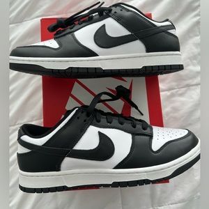 Sz 10.5 New in box Nike Panda Dunks low